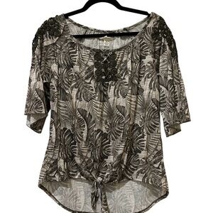 Apt. 9 Black and Gray Tropical Print Blouse